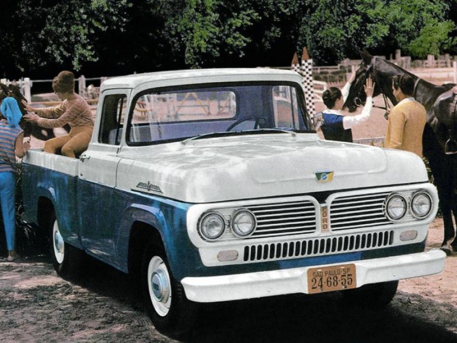  Ford F-100 Passeio 1965 года  (фото 2 из 2)